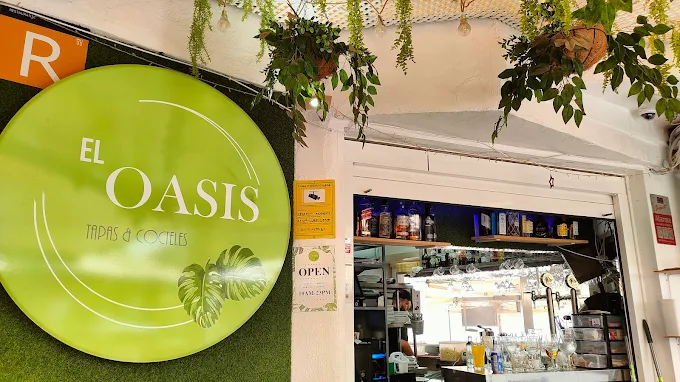El Oasis Tapas & Cócteles